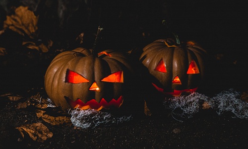 Страшно весело: история и традиции празднования Хеллоуина